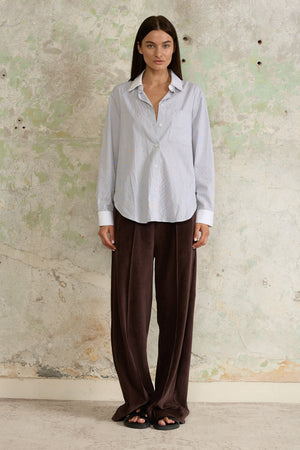 Essential Contrast Shirt